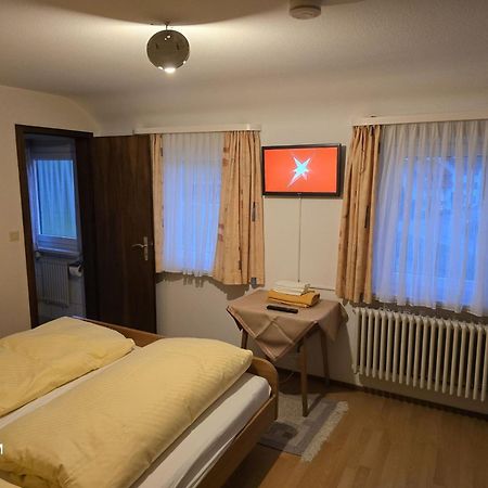 אנצקלושטרלה Gasthof-Pension Berghof מראה חיצוני תמונה